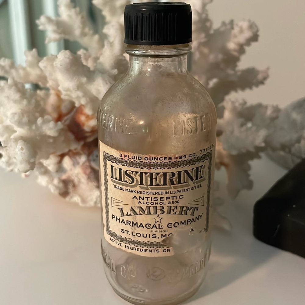 Vintage Antique Listerine Bottle Lambert Pharmacal Co.